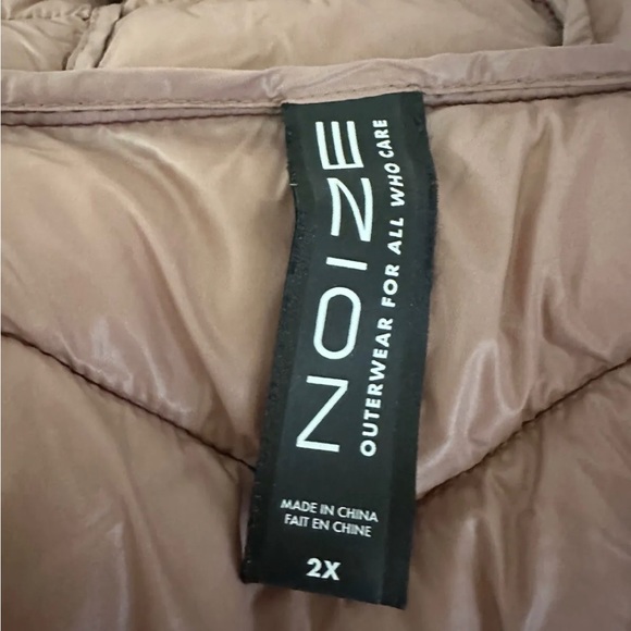 Women’s Noize Burgundy Quilted Zip Up Puffer Jacket Coat 2XL - Picture 7 of 8